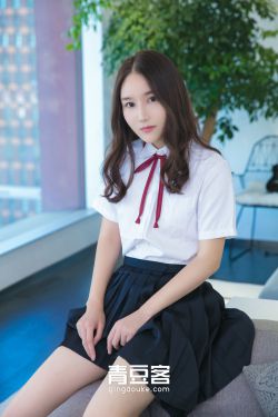 断崖式衰老女子本以为能漂亮过余生